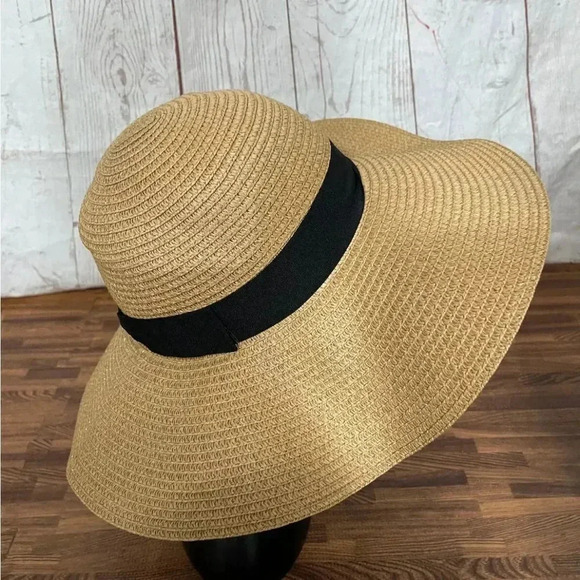 NEW DEBRA WEITZMAN WIDE BRIM FLOPPY HAT IN KHAKI/BLACK SIZE MEDIUM - Picture 4 of 12